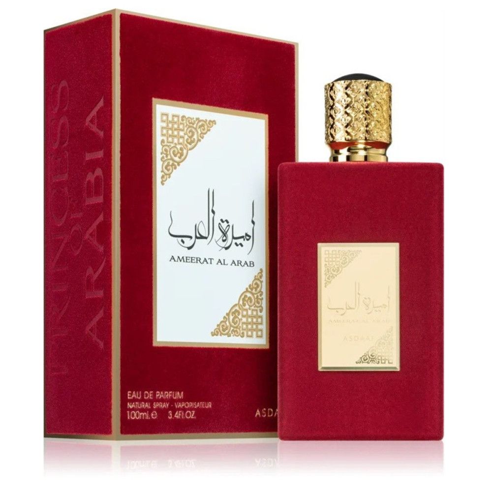 Flacon et boîte de parfum rouges. Bouchon doré. Inscription : Ameerat Al Arab. Marque : Asdaaf. Texte : Princess of Arabia.