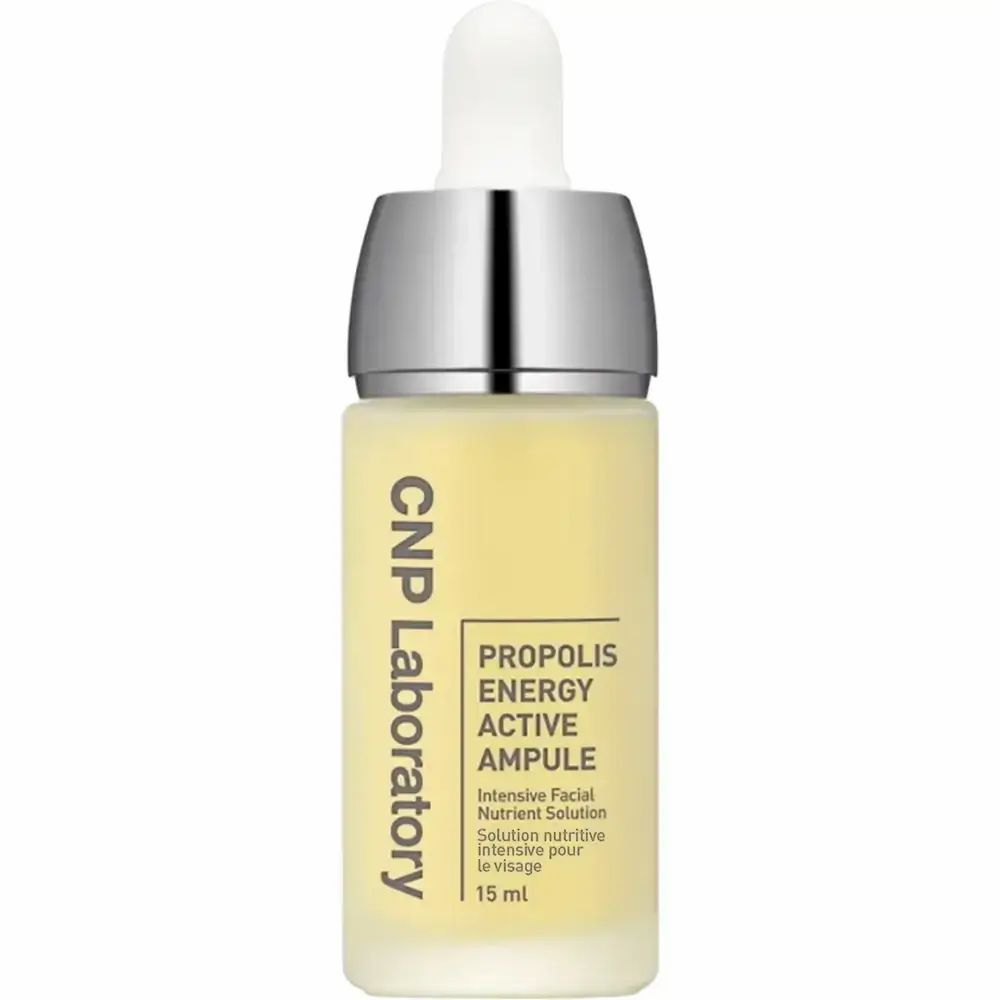 CNP Laboratory Propolis Energy Ampoule. Gele vloeistof in glazen fles met zilveren dop en pipet. Producttekst zichtbaar.