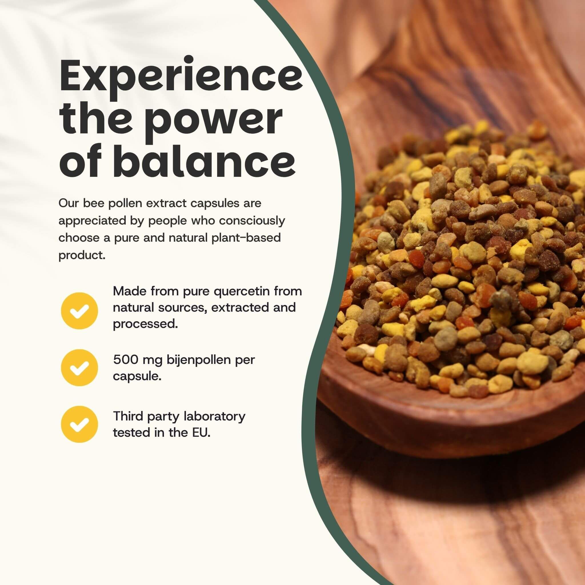Gros plan sur du pollen d'abeille sur une cuillère en bois. Points jaunes. Texte: 500 mg de pollen par gélule.