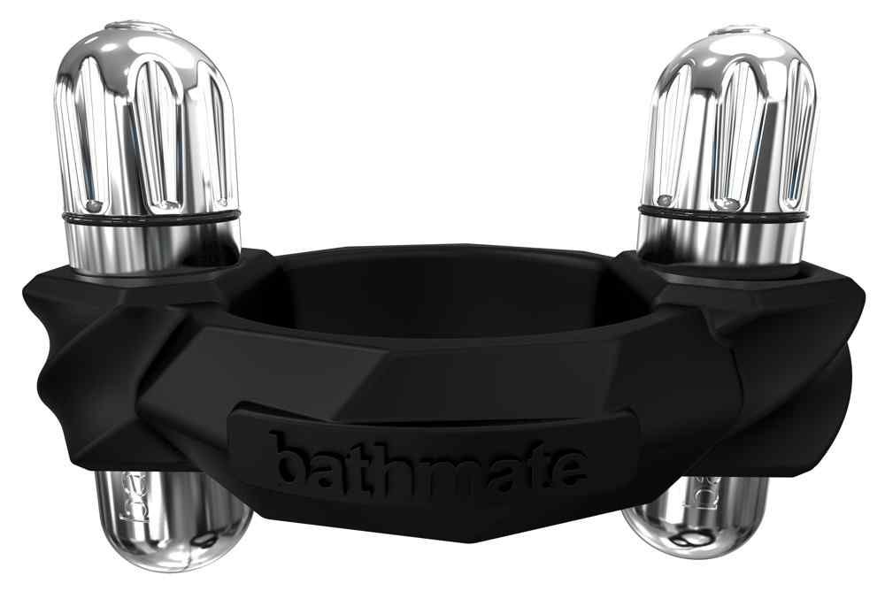 Zwart apparaat met twee zilveren opzetstukken. Tekst "bathmate" zichtbaar.