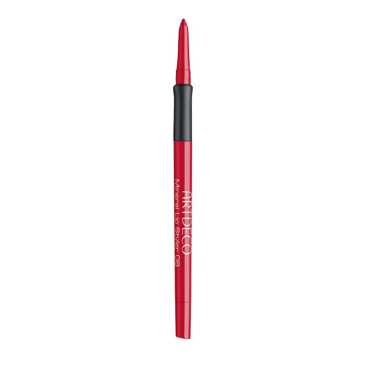 Rode lipliner. Zwarte handgreep. Opschrift: ARTDECO Mineral Lip Styler 09.