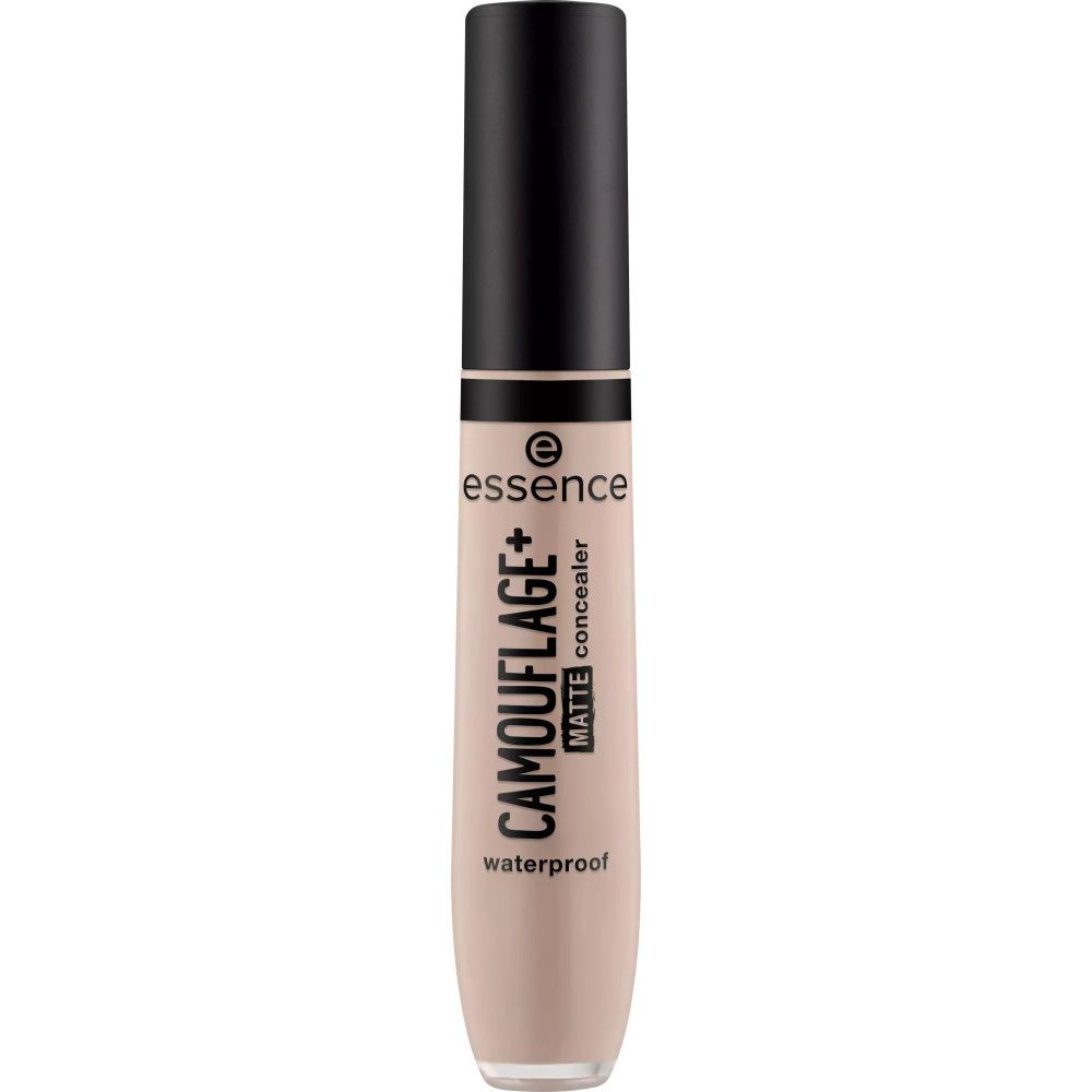 Concealer Essence Camouflage Matt, tube beige avec bouchon noir. Inscription: CAMOUFLAGE+ MATTE concealer waterproof.
