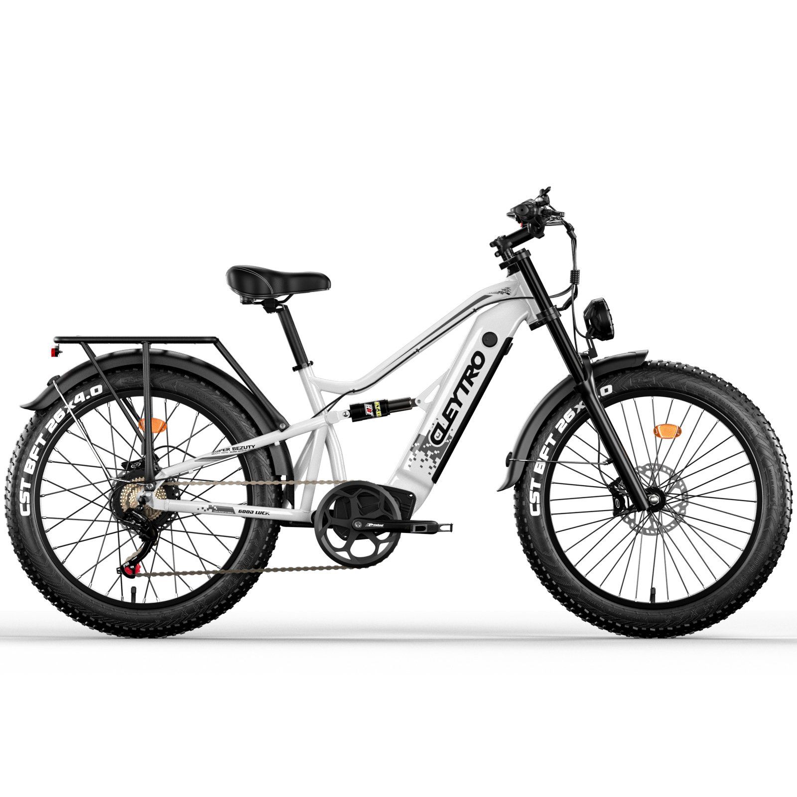 VTT électrique blanc avec porte-bagages. Pneus et détails noirs. Marque Cleytro. Gros pneus, suspension.