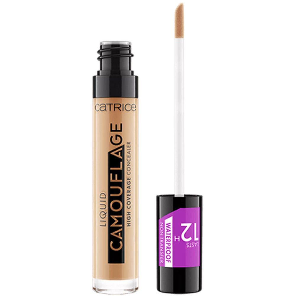 Correcteur liquide dans un flacon transparent avec bouchon noir. Applicateur sorti. Inscription: Camouflage, Catrice.