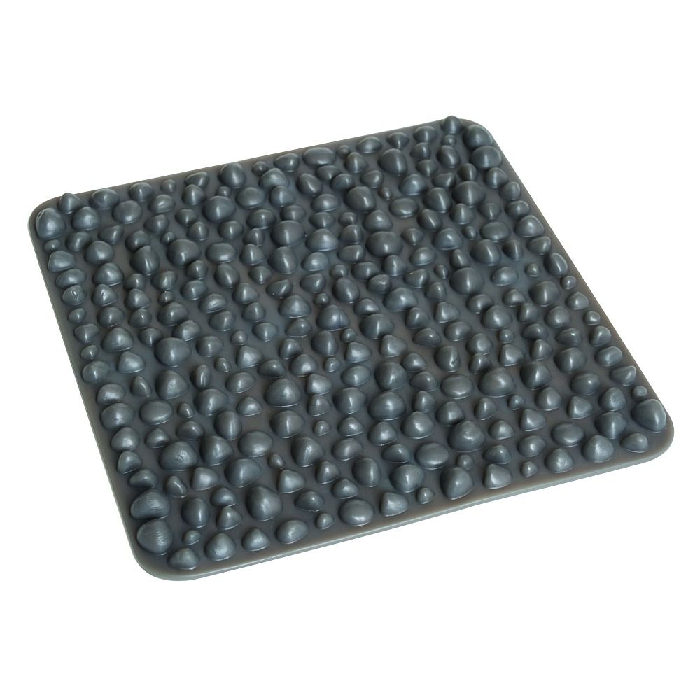 Tapis d'équilibre gris avec motif de galets.