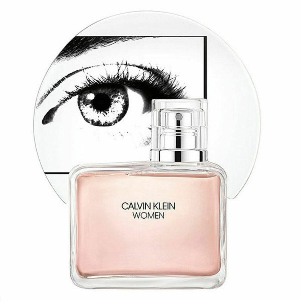 Rechthoekige fles met roze vloeistof. Opschrift: CALVIN KLEIN WOMEN. Achtergrond: oog op witte cirkel.