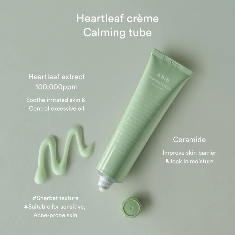 Lichtgroene tube met product en klodder crème. Tekst: Heartleaf crème, Calming tube, Ceramide. Merk: Abib.
