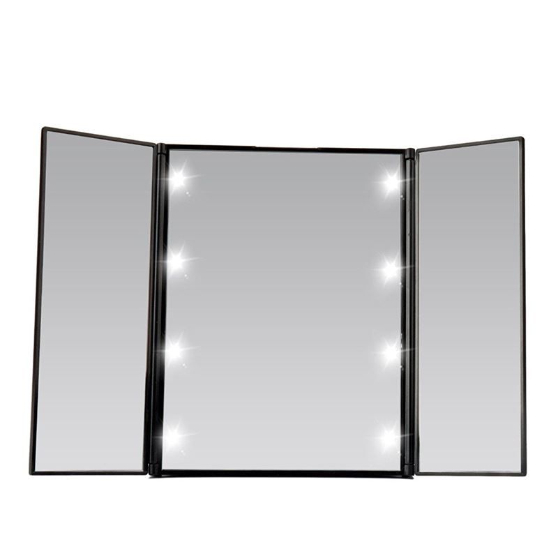 Miroir cosmétique pliable à trois volets avec éclairage LED. Le miroir est ouvert, montrant trois surfaces.
