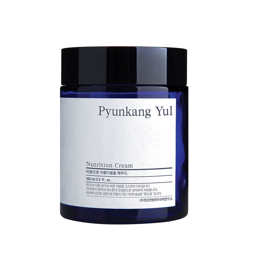 Pyunkang Yul Nutrition Cream in een blauwe pot met wit etiket.