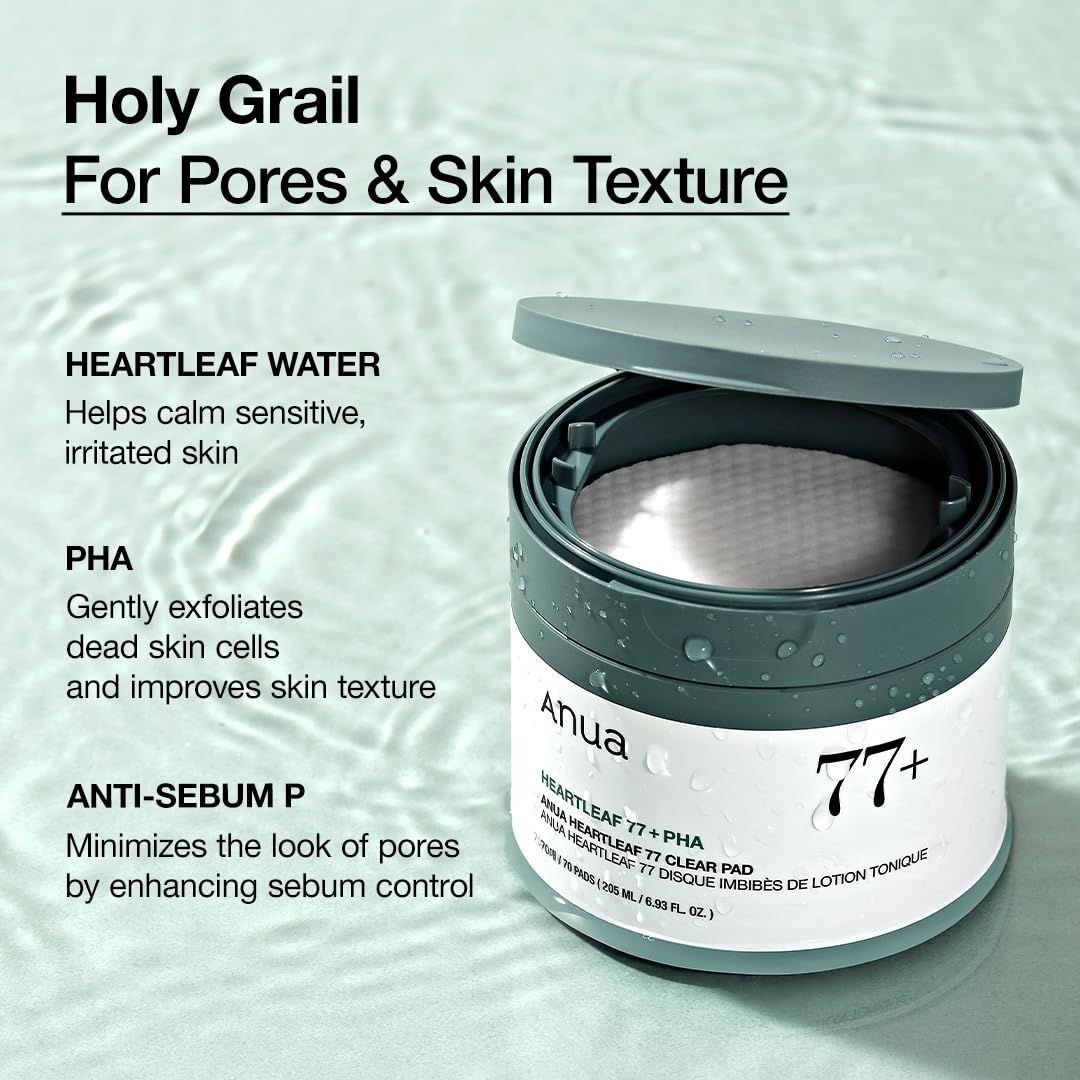 Groene pot met pads. Opschrift: Anua, 77+. Tekst: HEARTLEAF WATER, PHA, ANTI-SEBUM P.