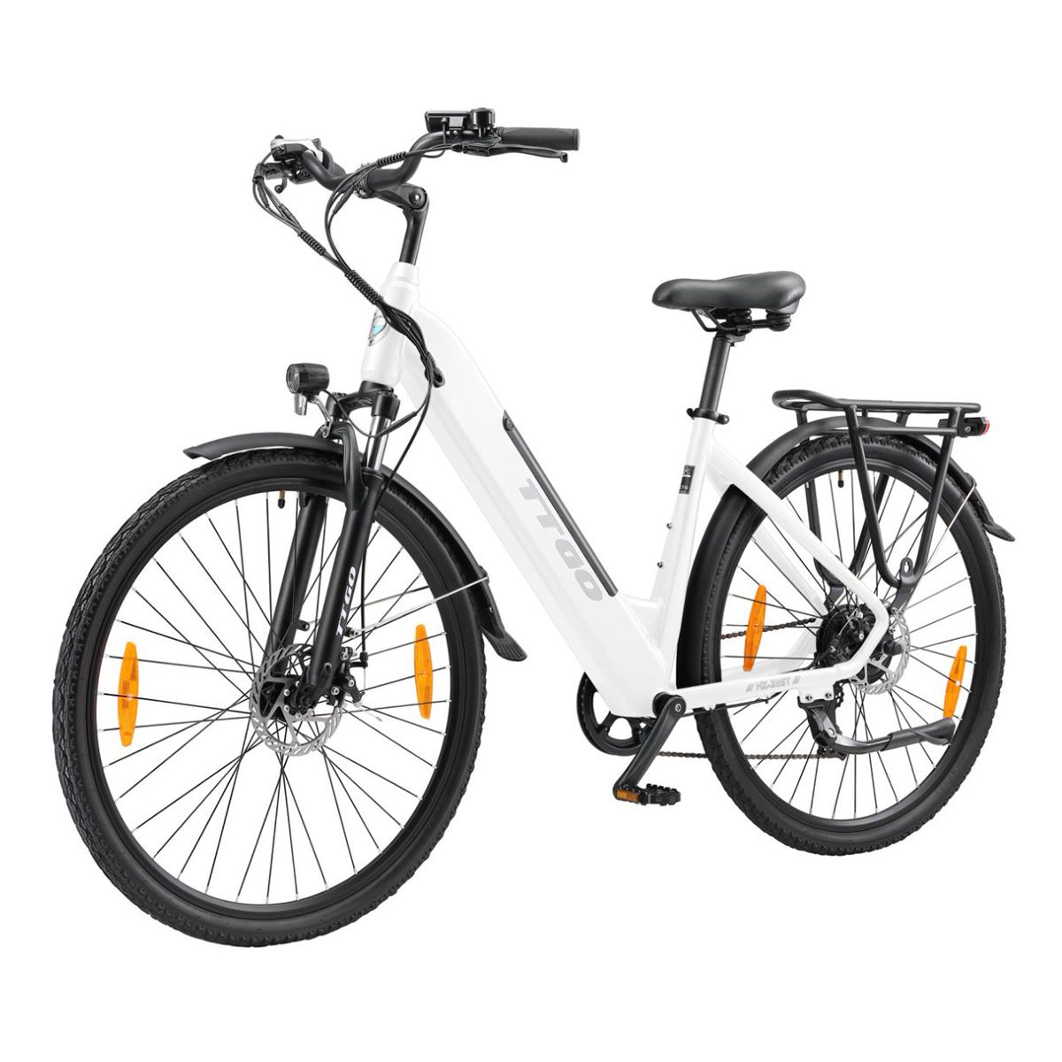 Vélo électrique blanc avec éléments noirs. Logo TTGO sur le cadre. Porte-bagages, garde-boue et réflecteurs orange.