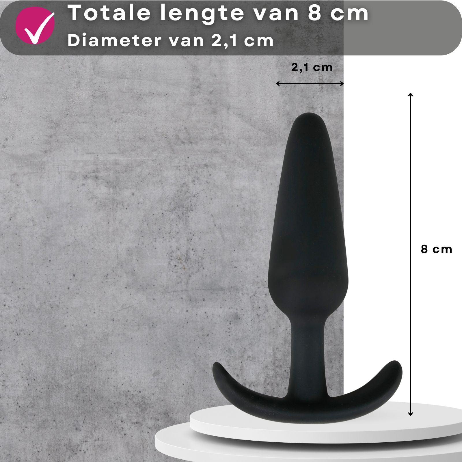 Afmetingen: 8 cm lang, 2,1 cm diameter. Zwarte anale plug.
