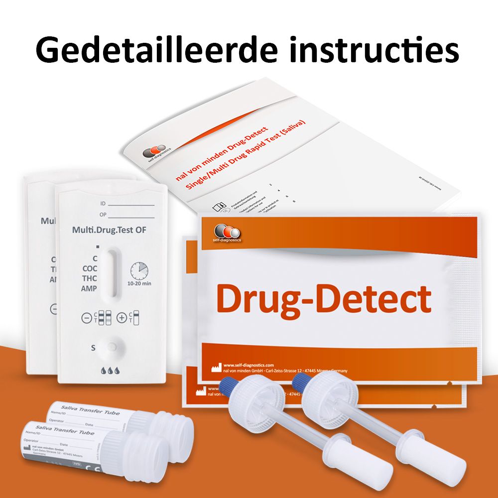 Man met vergrootglas bekijkt oog. Tekst: Professionele nauwkeurigheid. Merk: self-diagnostics.