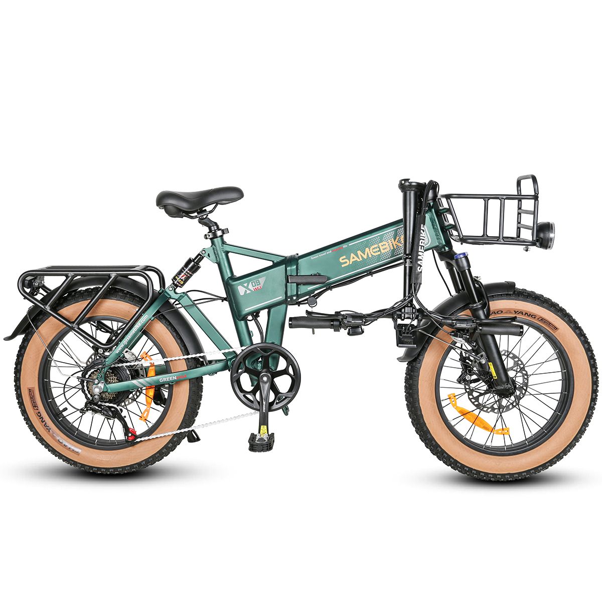 Opgevouwen groene SAMEBIKE XWLX09-II elektrische fiets. Mand, bagagedrager en brede banden zichtbaar. Zwarte details.