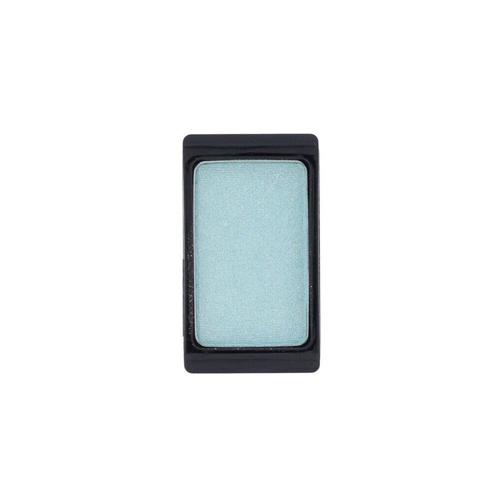 Rechthoekige duochrome oogschaduw. Lichtblauwe tint. Zwart kader.
