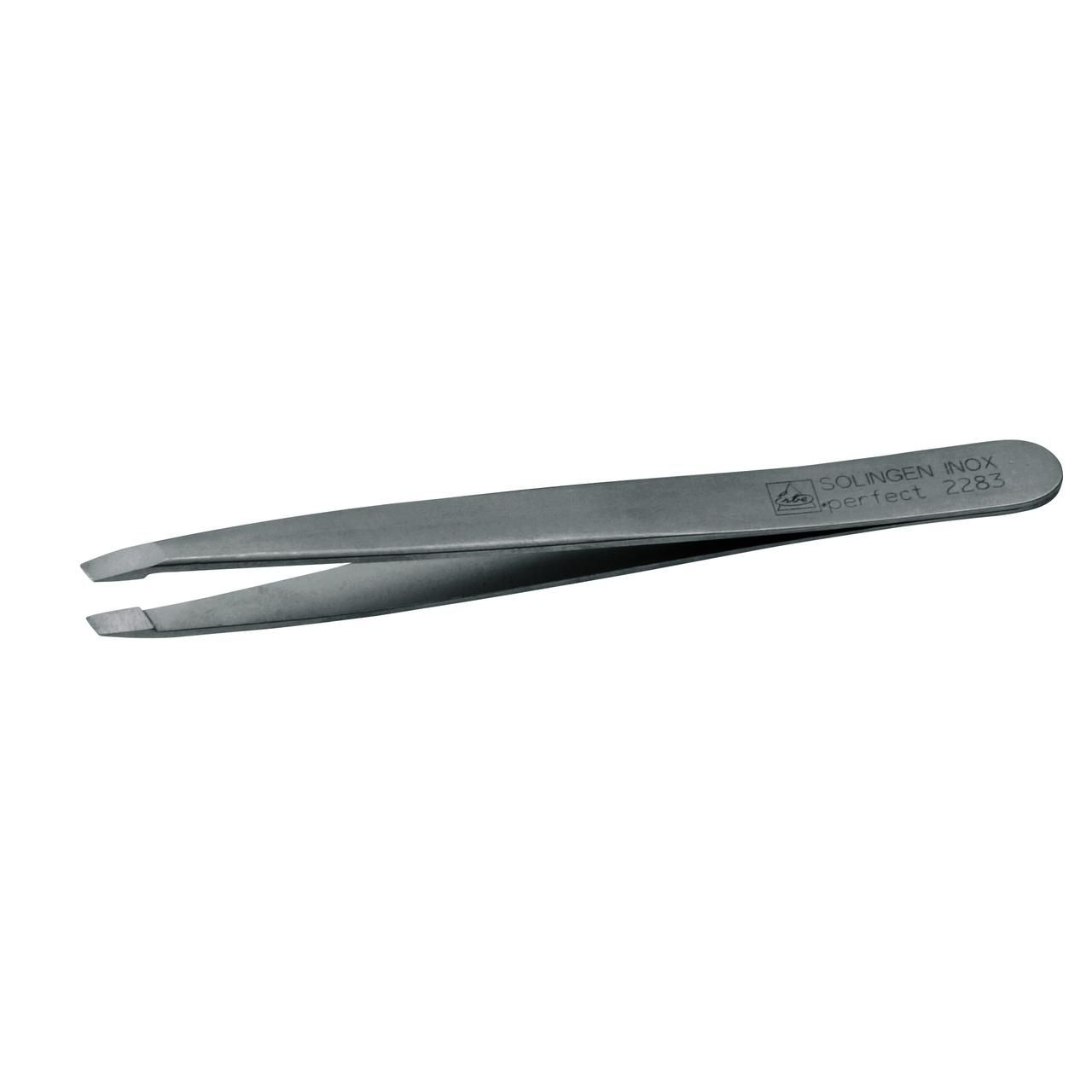 Pince à épiler oblique, inoxydable. Métal mat. Inscription: SOLINGEN INOX perfect 2285.