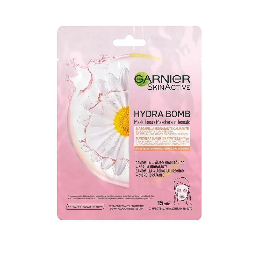 Garnier Skinactive Hydrabomb gezichtsmasker. Roze verpakking met kamillebloem illustratie en productinformatie.