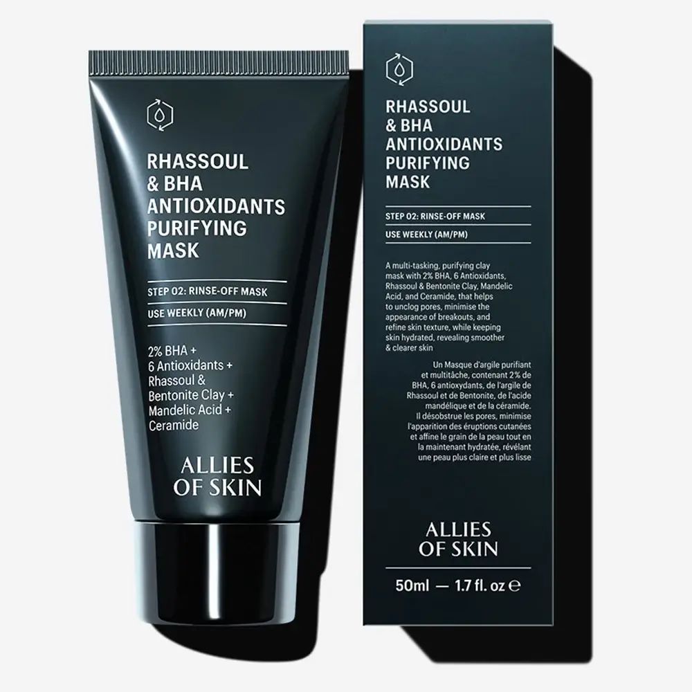 Zwarte tube en doos. Opschrift: Rhassoul & BHA Antioxidants Purifying Mask. Merk: ALLIES OF SKIN. Volume: 50ml - 1.7 fl. oz.