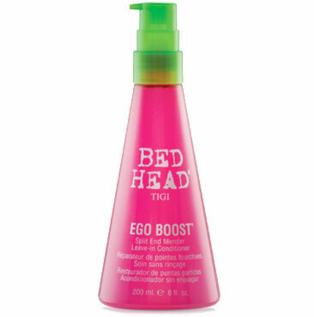 Roze fles met groene pomp. Opschrift: BED HEAD, TIGI, Ego Boost. Meertalige tekst. Volume: 200 ml, 8 fl. oz.