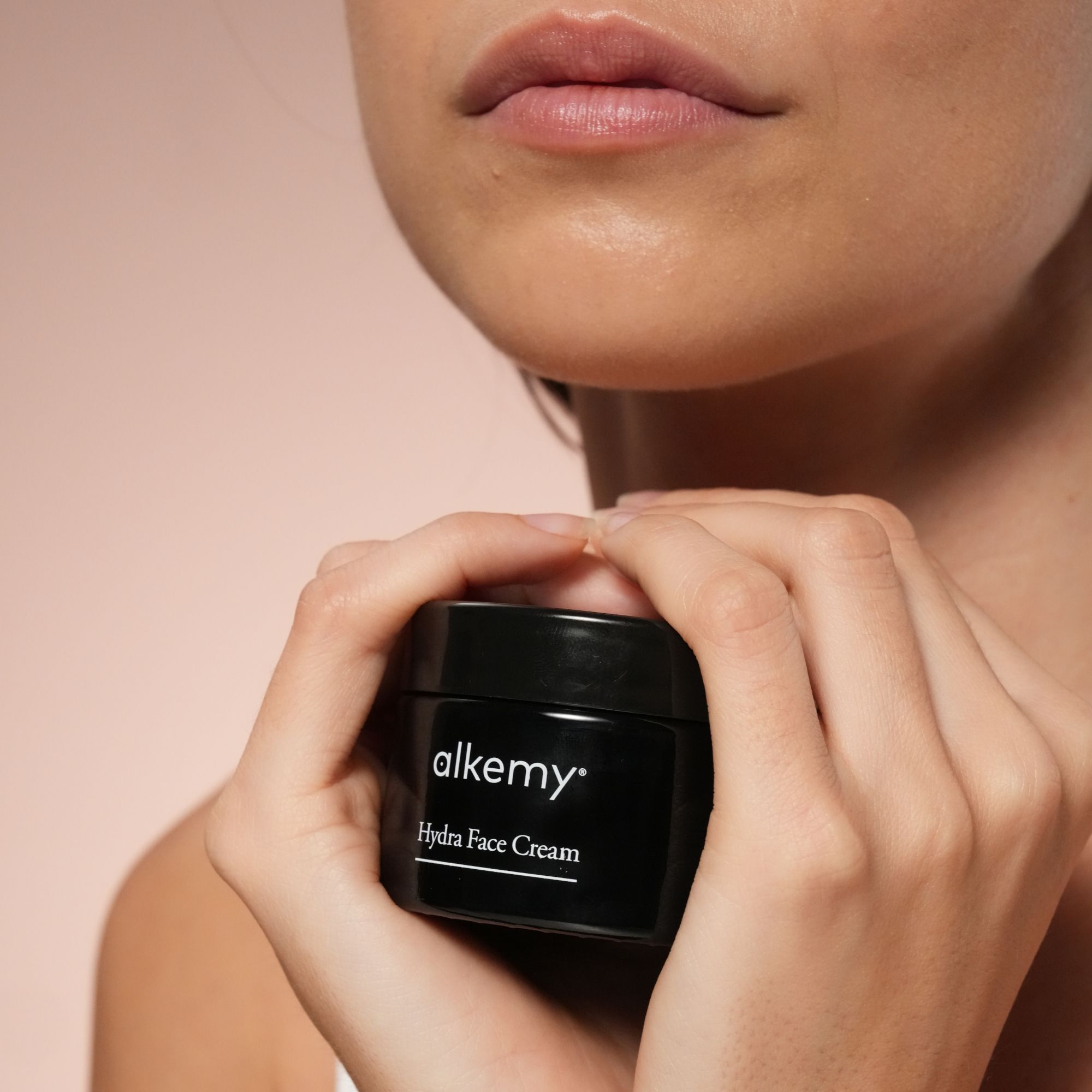 Alkemy Crème Visage Anti-Rides Hydratante avec Peptide Anti-Âge, Acide Hyaluronique pour Peau Sèche