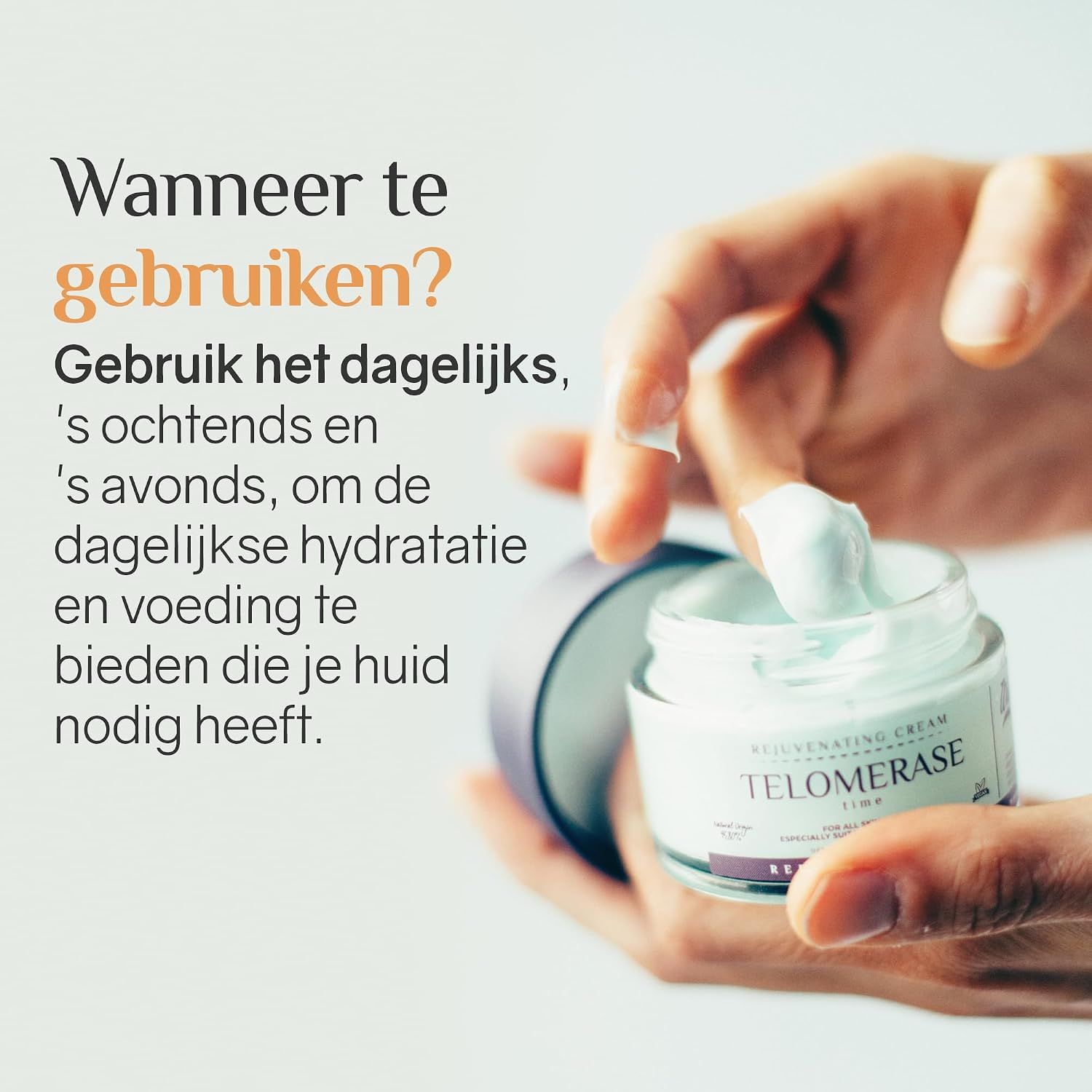 Toepassing van Ardaraz Gezichtscrème Telomerase op de huid.