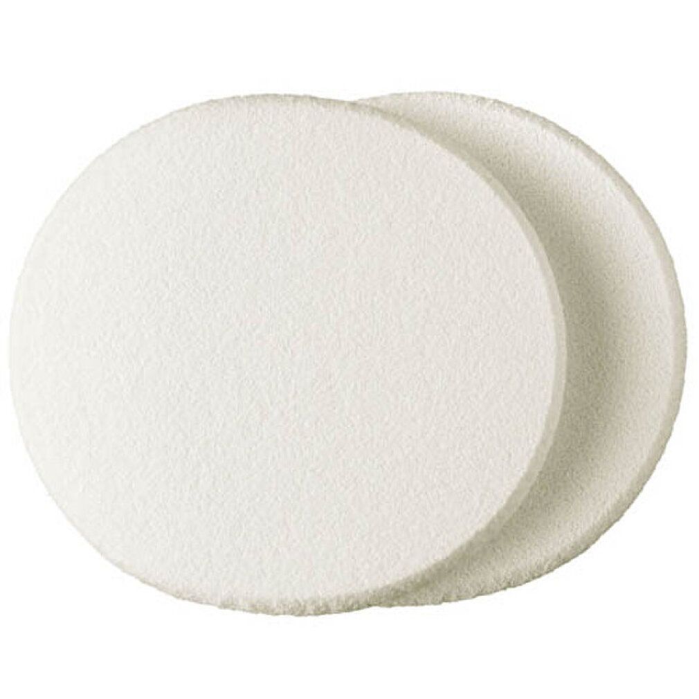 Emballage contenant deux éponges de maquillage rondes et blanches, avec le nom de la marque Artdeco.