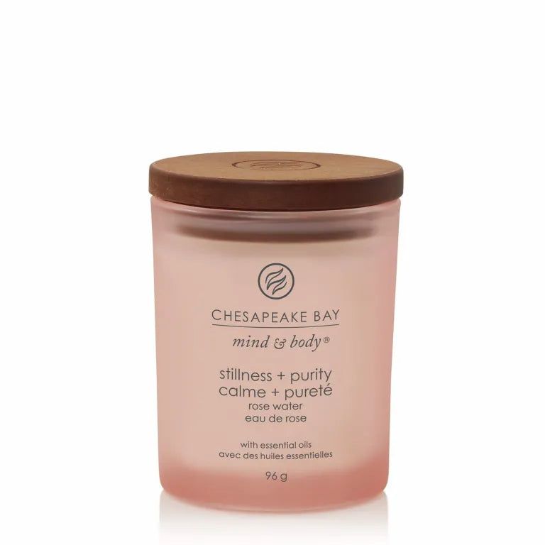 Bougie rose avec couvercle en bois. Chesapeake Bay mind & body, eau de rose. Avec huiles essentielles. 96g.
