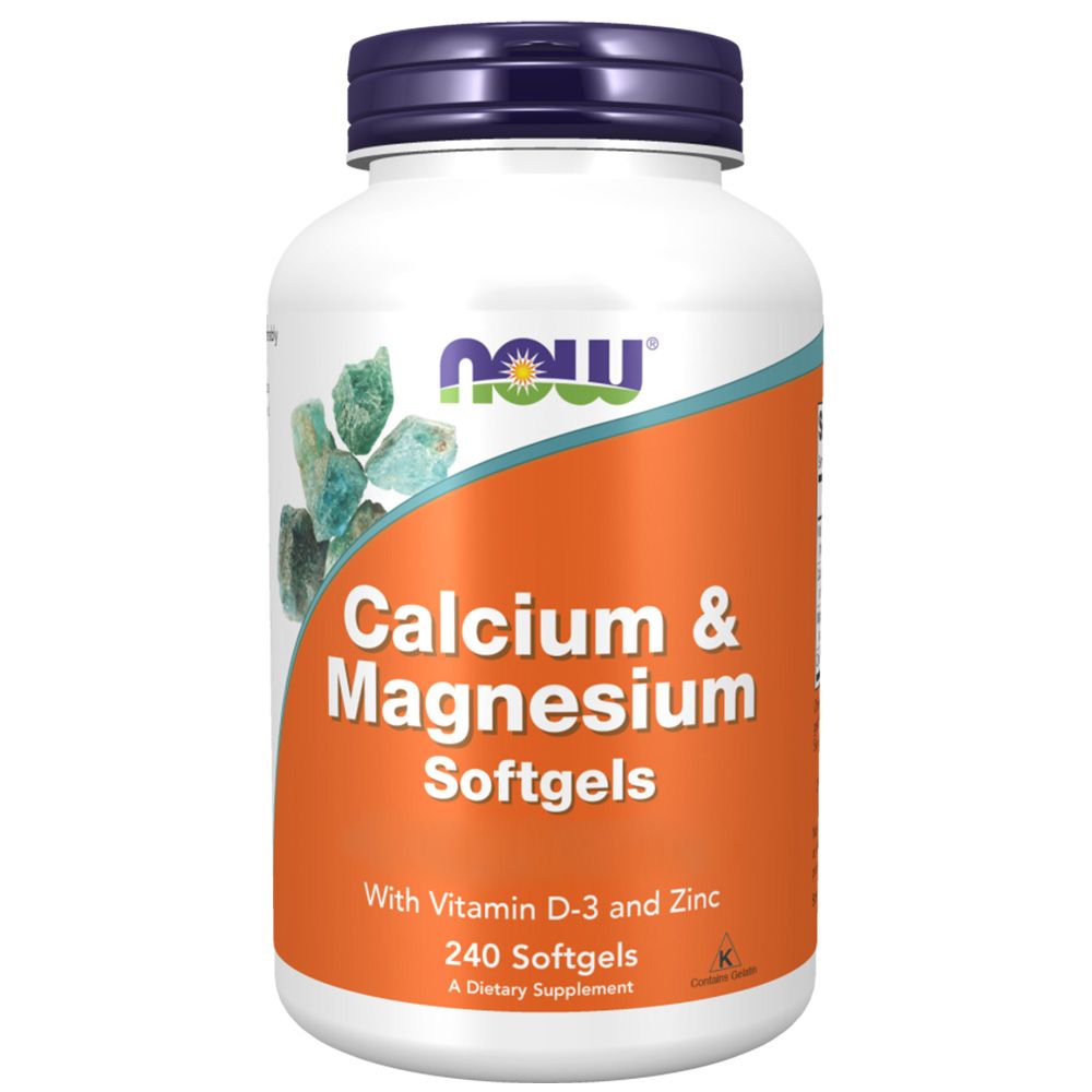 Witte fles met blauwe dop. Opschrift: Calcium & Magnesium Softgels. Merk: NOW. Bevat 240 softgels.