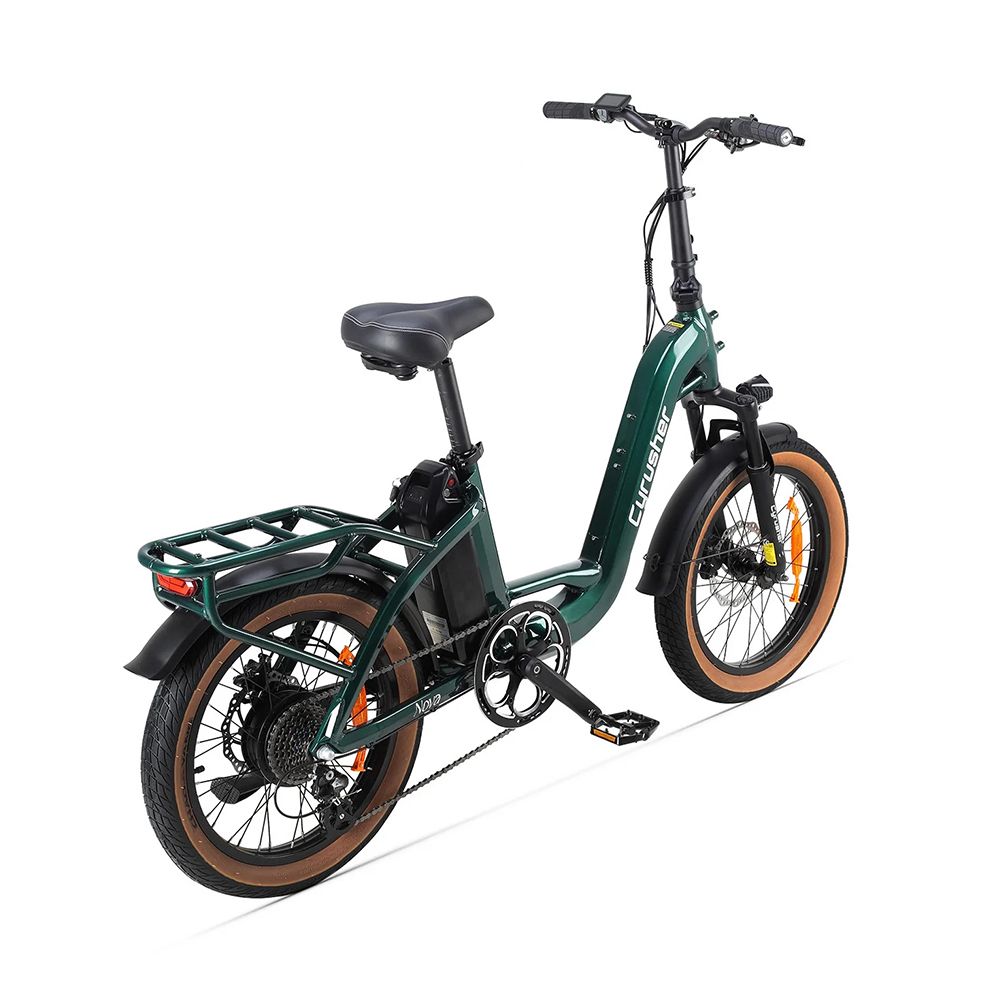Vélo électrique vert vu de l'arrière. Porte-bagages, selle et batterie visibles. Marque : Cyrusher.