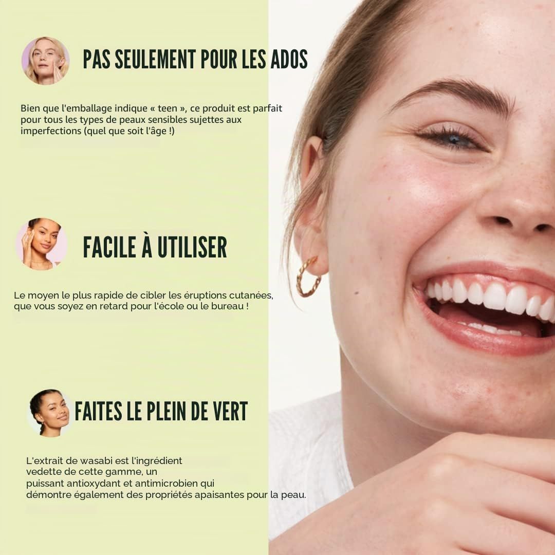 Jeune femme souriante avec des taches de rousseur et de l'acné. Le texte indique que le produit n'est pas seulement pour les adolescents et qu'il est facile à utiliser.