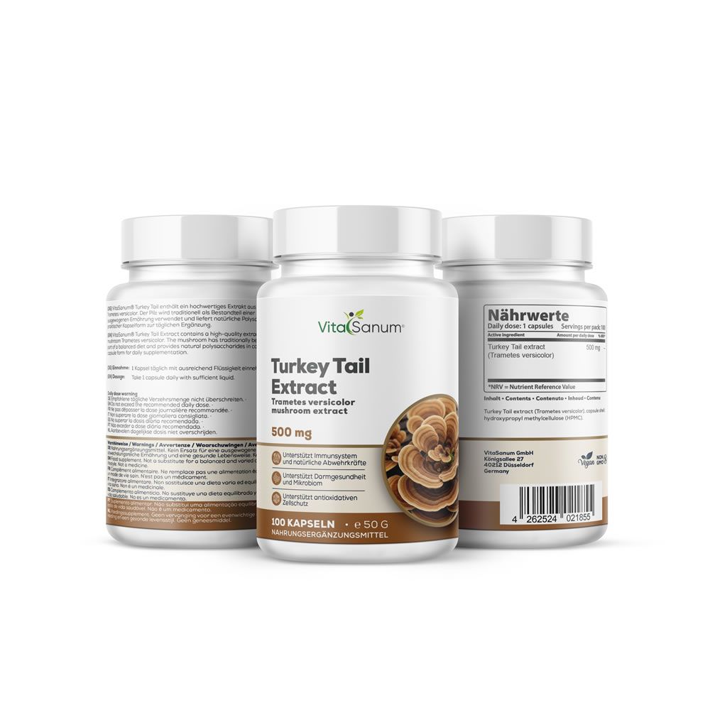 Trois bouteilles de VitaSanum® Turkey Tail Extract, 100 gélules, 500 mg par gélule. Une bouteille affiche les informations nutritionnelles.