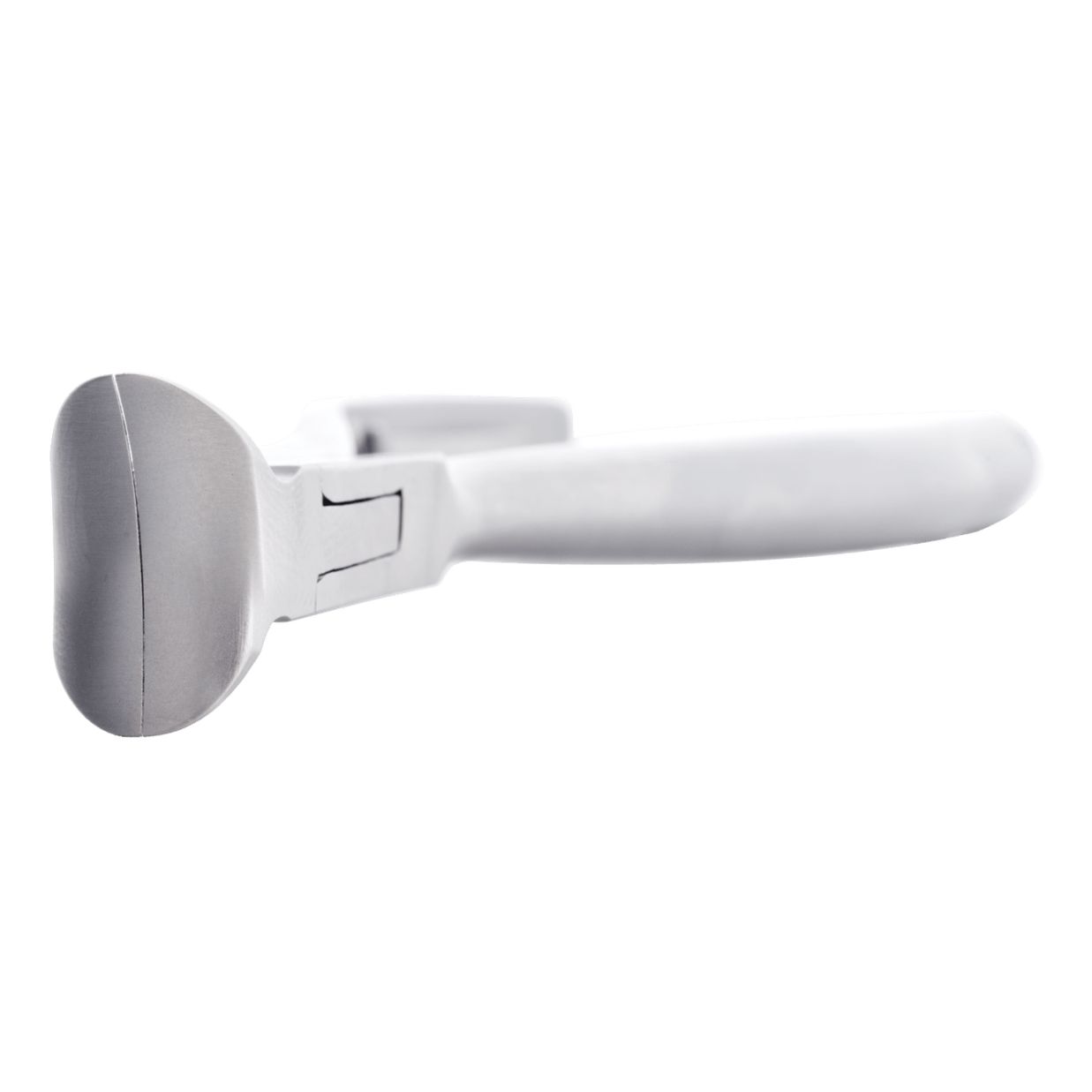 Outil blanc ergonomique à pointe arrondie et manche. Vue latérale, sur fond blanc.