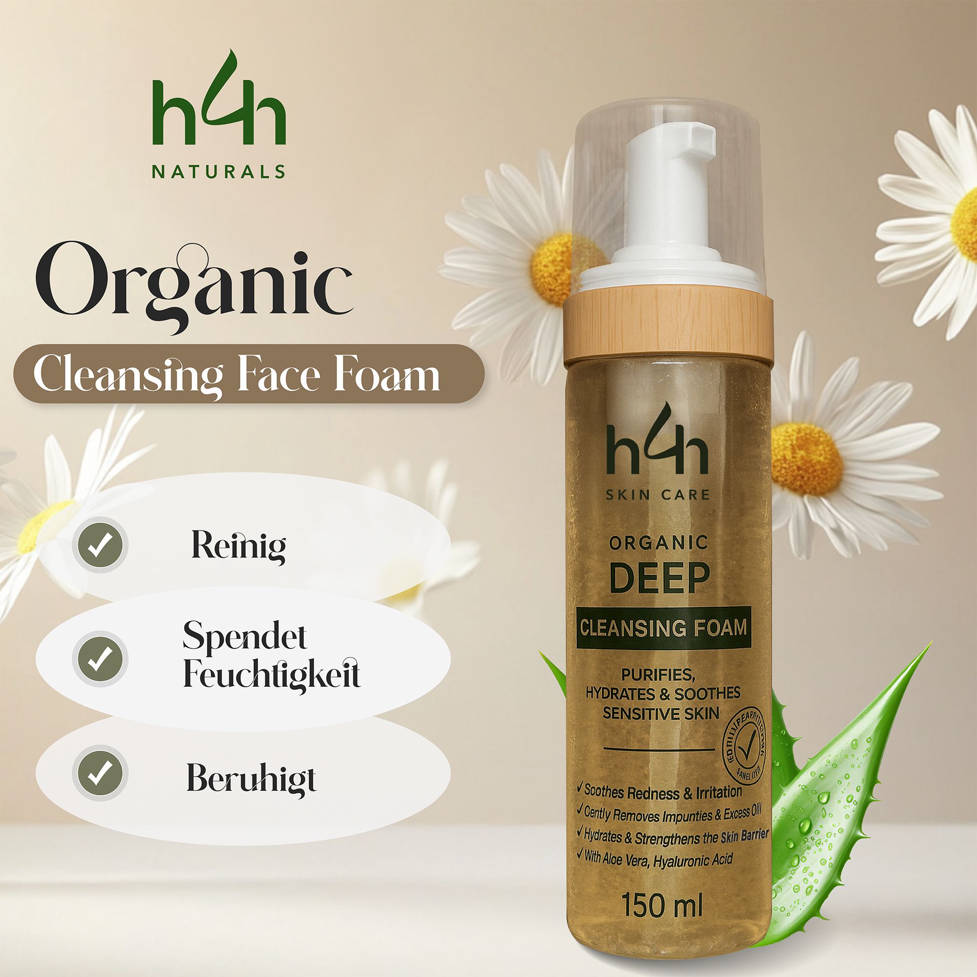 H4H Naturals® Organic Cleansing Face Foam. Fles met pomp. Tekst: Reinigt, hydrateert, kalmeert. Met kamillebloemen op de achtergrond.