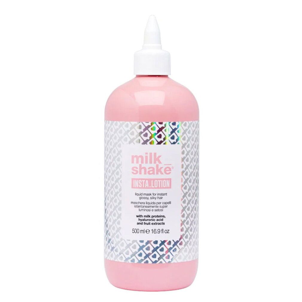 Milkshake Insta Lotion dans une bouteille rose avec un bouchon blanc. Contient 500 ml.