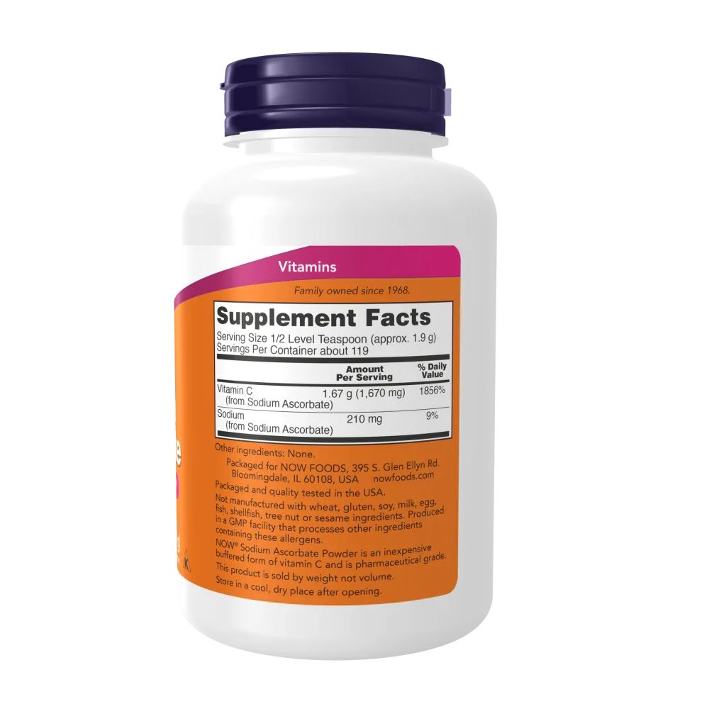 Bouteille de supplément, étiquette indiquant la vitamine C et le sodium.