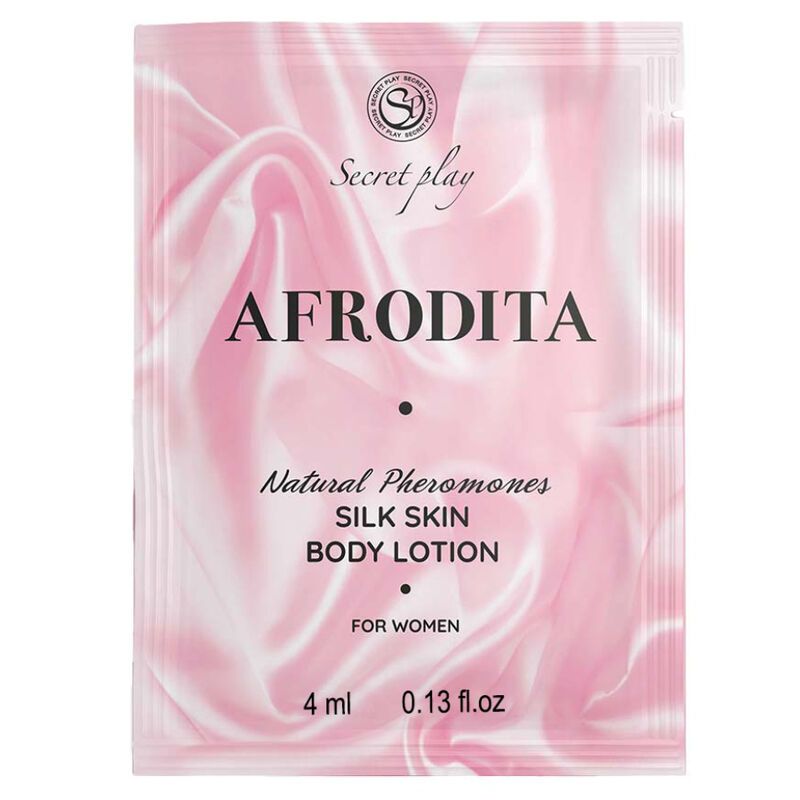 Lotion corporelle aux phéromones naturelles pour une peau soyeuse.