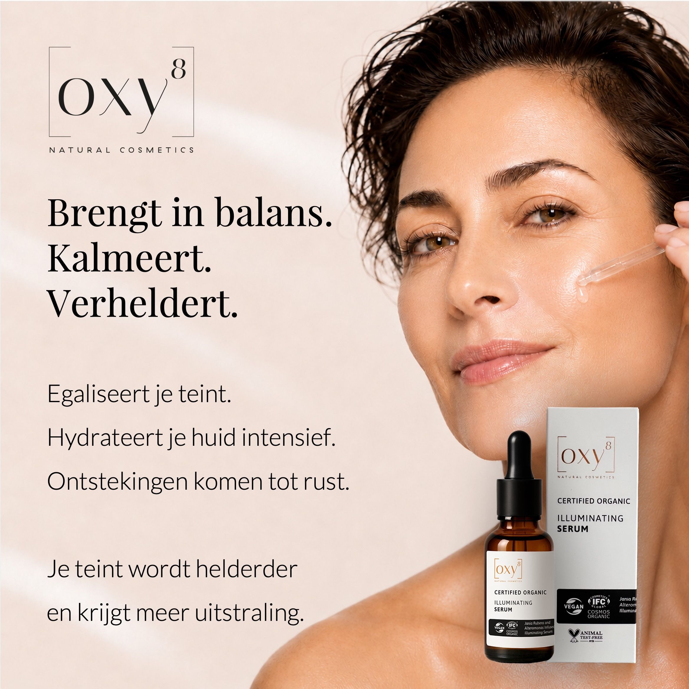 Vrouw met OXY8 Illuminating Serum, huidverzorging.