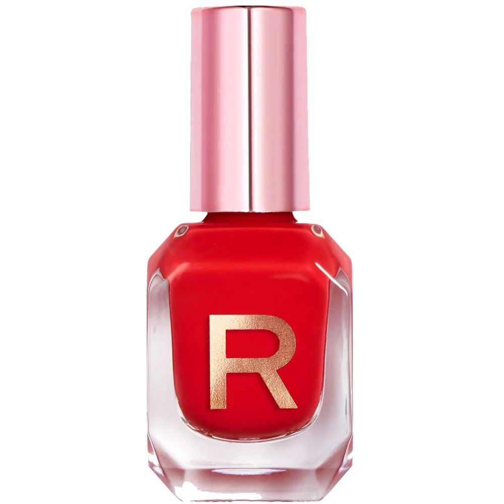 Glanzende rode nagellak met "R"-logo op de fles en roségouden dop.