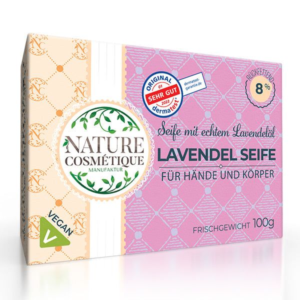 Zeep met lavendelolie in verpakking. Merk Nature Cosmetique. Vegan. Keurmerk: Zeer goed.