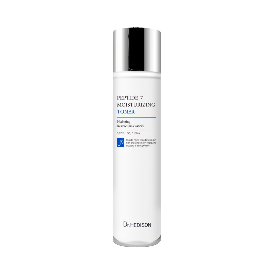 Flacon blanc avec bouchon argenté. Inscription : Peptide 7 Moisturizing Toner. Marque : Dr. HEDISON. Produit de soin de la peau.