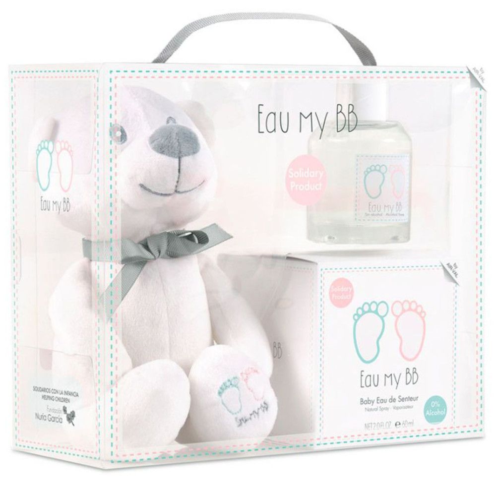Coffret cadeau avec ours en peluche, flacon de parfum et boîte carrée. Dans une boîte transparente avec poignée. Inscription: Eau My BB.