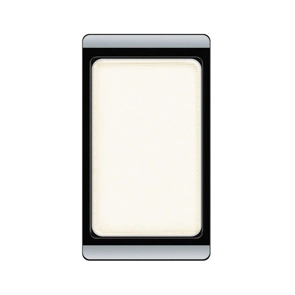 Ombre à paupières en boîte rectangulaire. Cadre noir, bord argenté. Couleur : blanc. Marque non visible.