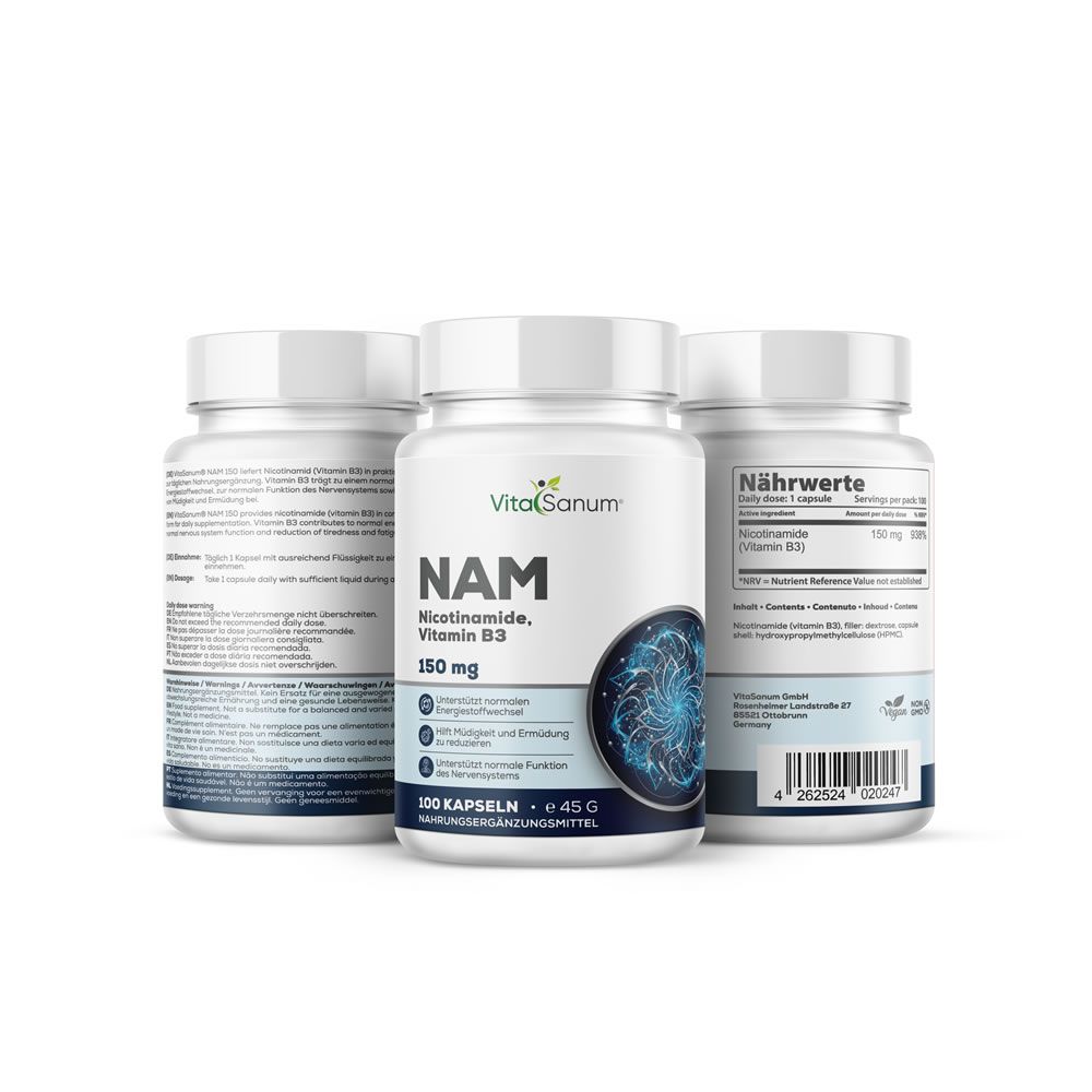 Drie flessen VitaSanum® NAM 150 mg Nicotinamide, Vitamine B3. Eén fles vooraan, twee achteraan.