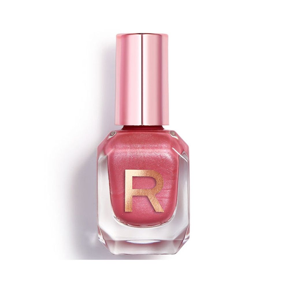 Een flesje glinsterende roze nagellak met gouden 'R'-logo en roségouden dop.