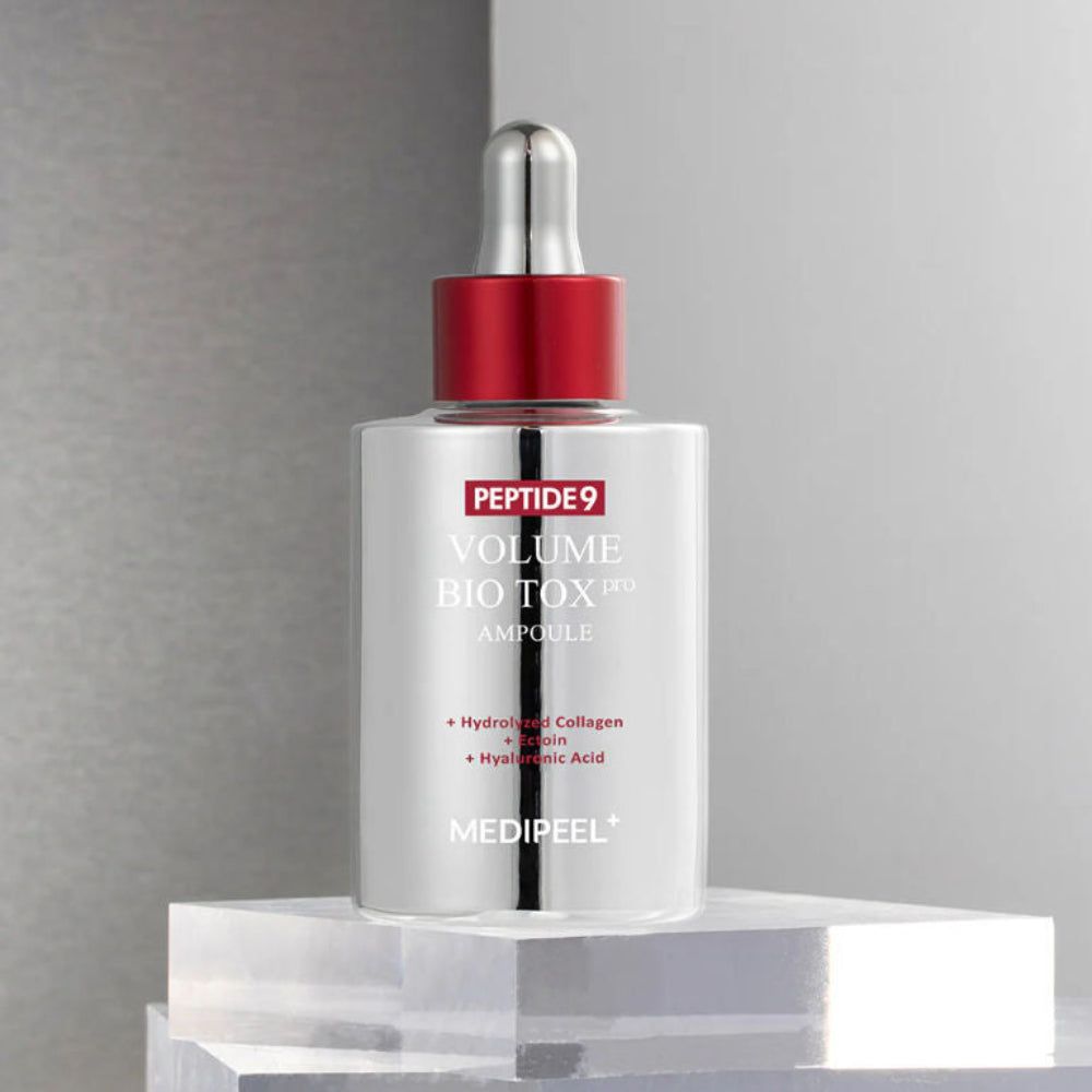 Flacon argenté avec pipette sur bloc acrylique, PEPTIDE9 VOLUME BIOTOX PRO AMPOULE, MEDIPEEL+