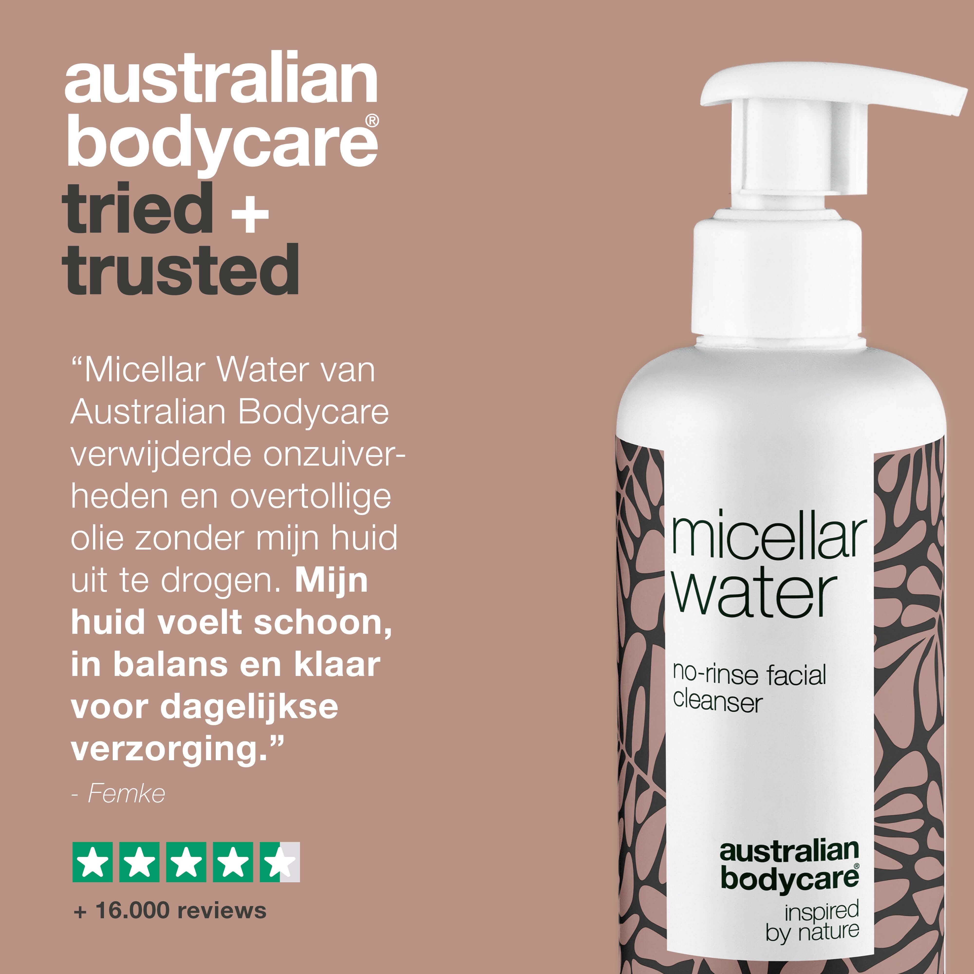 Fles Micellar Water. Tekst: Australian Bodycare. Citaat: verwijdert onzuiverheden zonder de huid uit te drogen. Maakt de huid schoon en klaar.