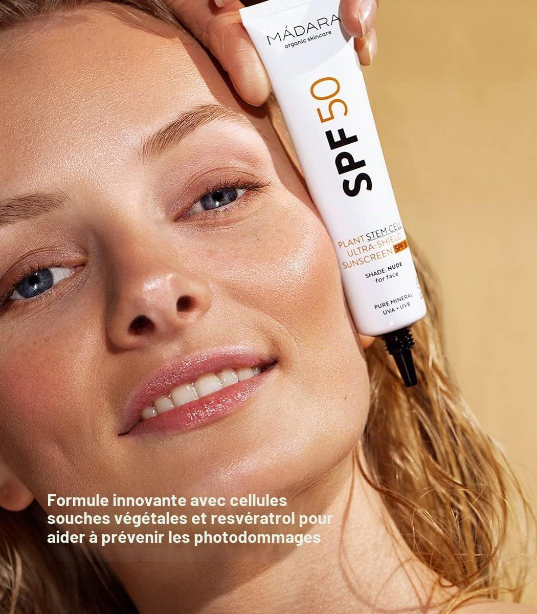 Crème solaire Mádara SPF 50, Plant Stem Cell Ultra Shield, Shade Nude, Pure Mineral.