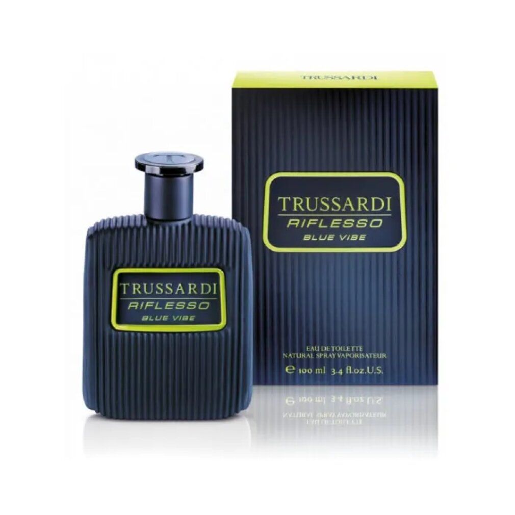 Flacon bleu foncé Trussardi Riflesso Blue Vibe Eau de Toilette à texture côtelée et étiquette jaune. Boîte assortie à côté.