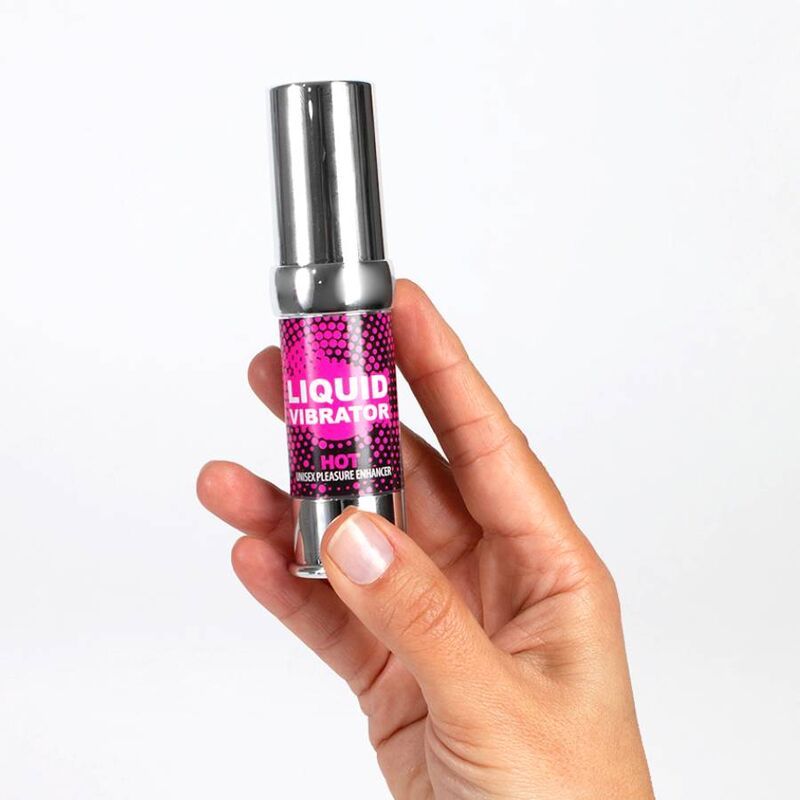 Secret Play Liquid Vibrator Hot 15ml flesje in hand.