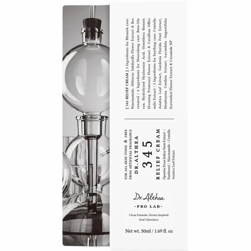 Un emballage de produit nommé "345 Relief Cream" de Dr. Althea, avec des informations sur les ingrédients.